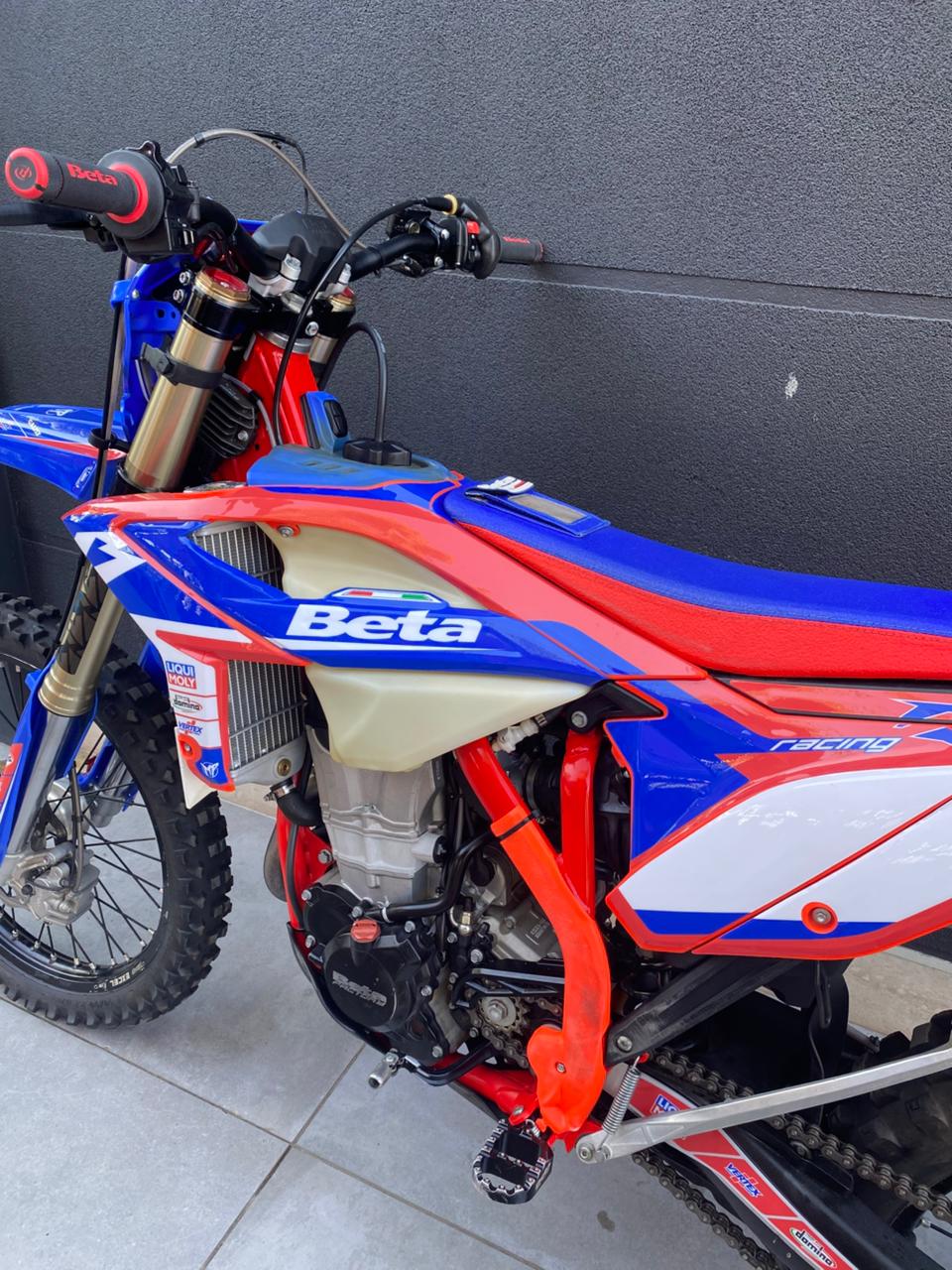 Moto Usada RR 4T 390 Rojo Beta
