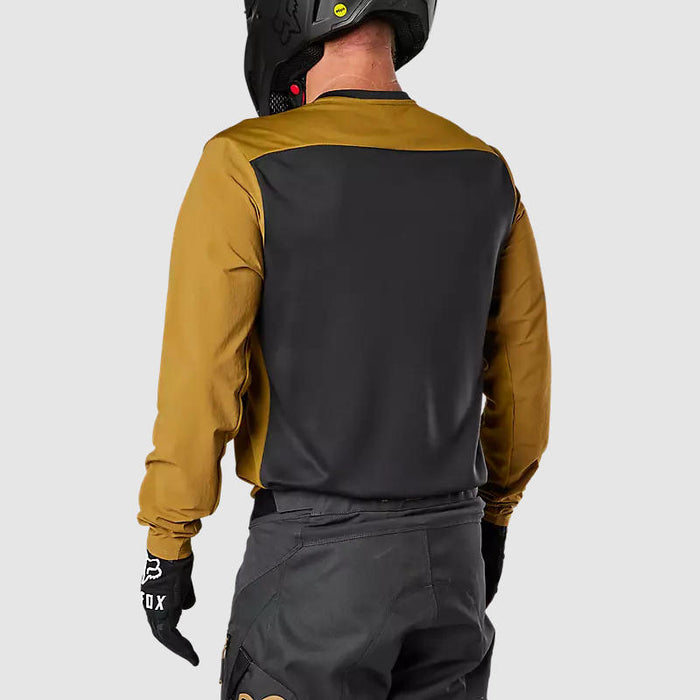 64e37fba2d5e0a12ad0ff4f5