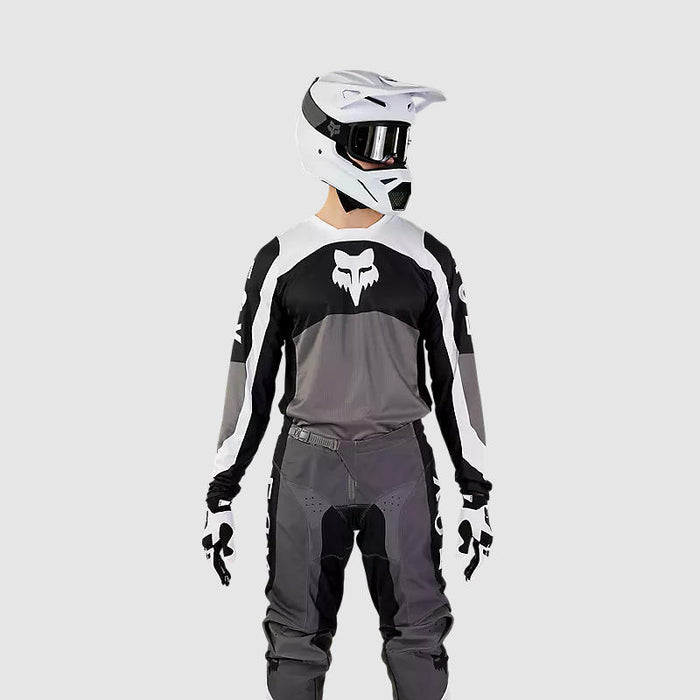 6511fcd368844b11d8ddfc3f