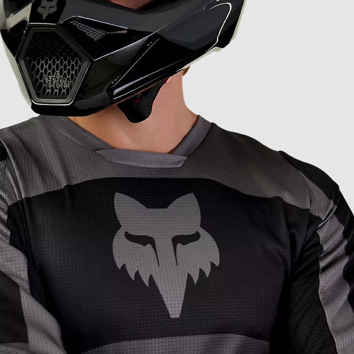 65805962d77bf014fbeeda17