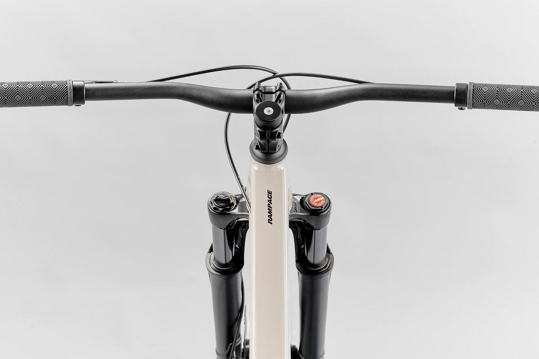 6786def026e5550e4bb896ce