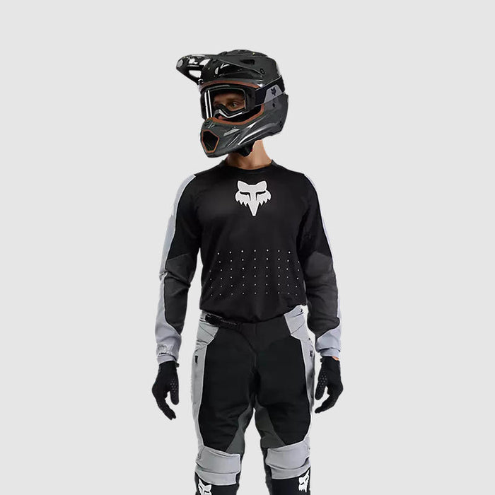 68263d6eb9aaeb0f590eef3b