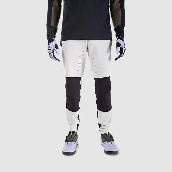 68507a1a5811c618a22f4d93