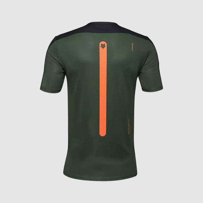 68c0ce7ad6d4fc15bf1673c2