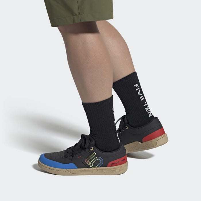 68c0ce7d5fdbe1160ed8bc03