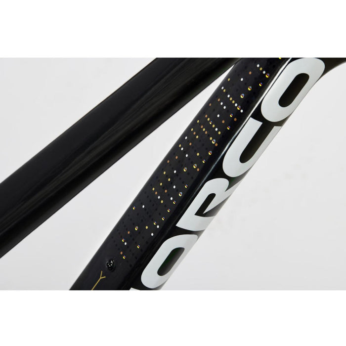 693af3f87f3ea71110fbfb95